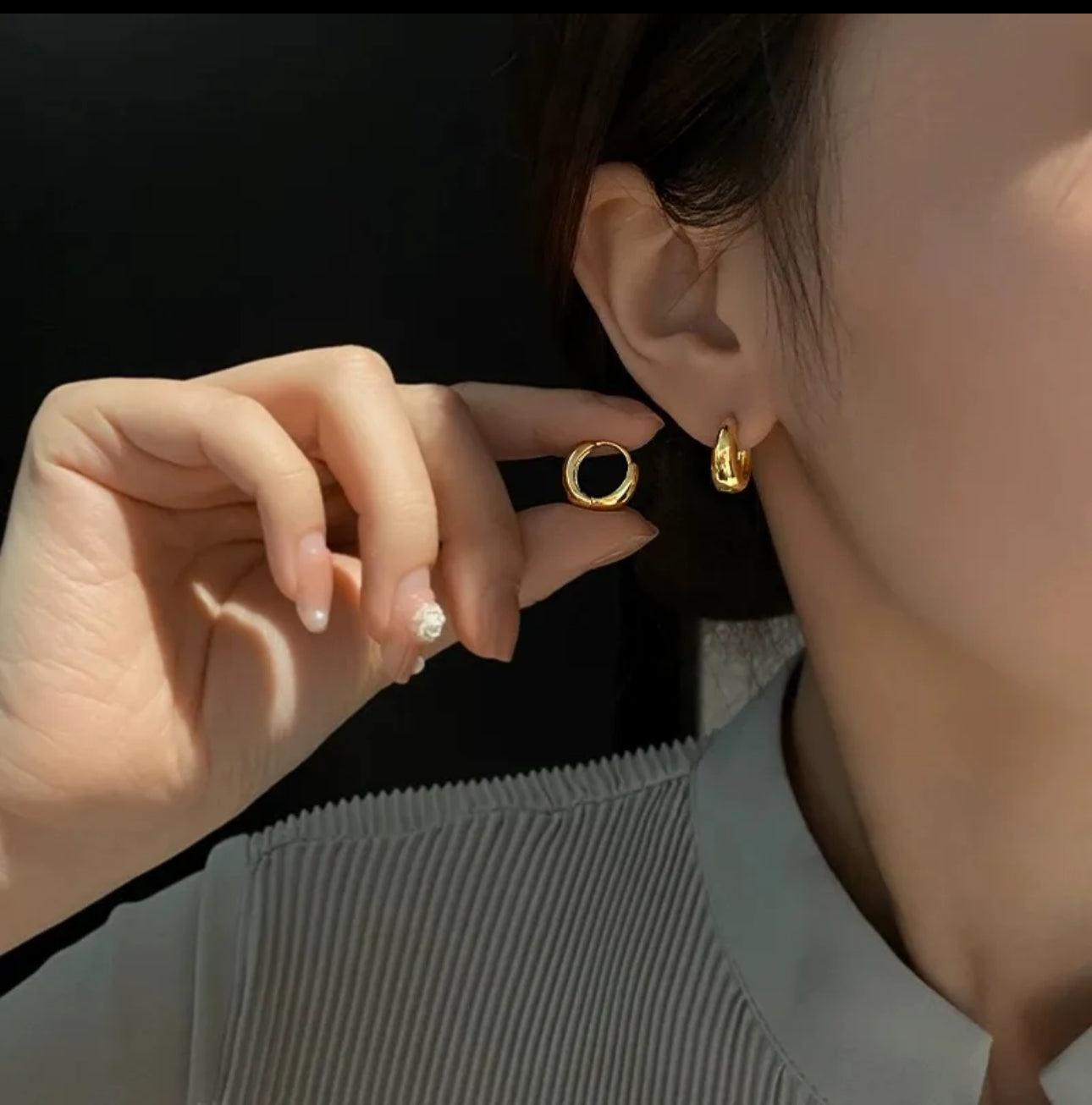 Arete color dorado bañado en oro