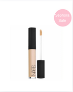 SEPHORA SALE NARS 
Radiant Creamy Concealer with Hydrating Medium Coverage **BAJO PEDIDO**
