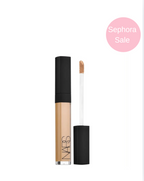 SEPHORA SALE NARS 
Radiant Creamy Concealer with Hydrating Medium Coverage **BAJO PEDIDO**