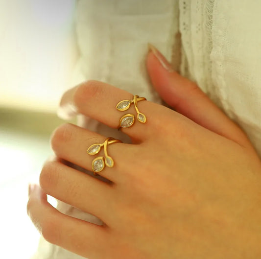 Anillo ajustable con baño de Oro