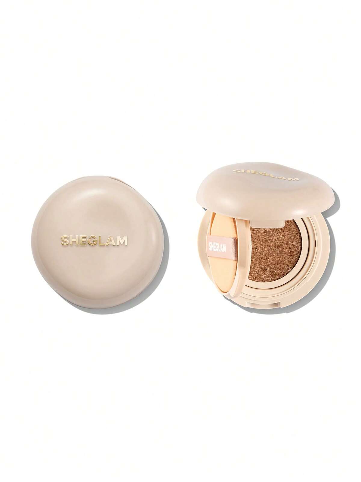 Base de maquillaje en formato cushion de larga duración