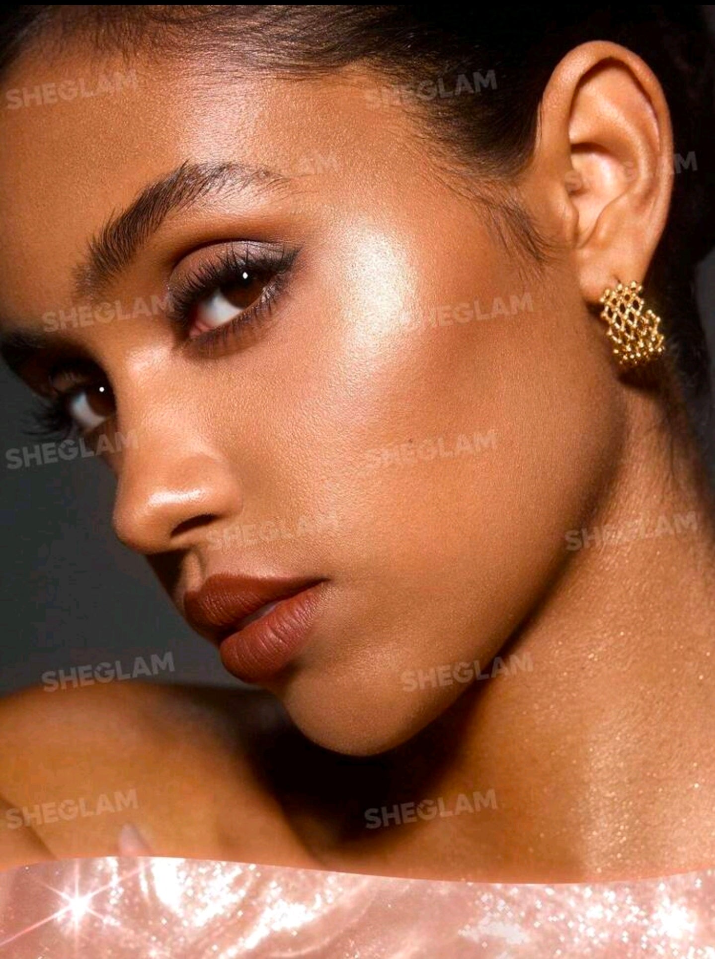 SHEGLAM Light Me Up Spray Fijador Luminoso